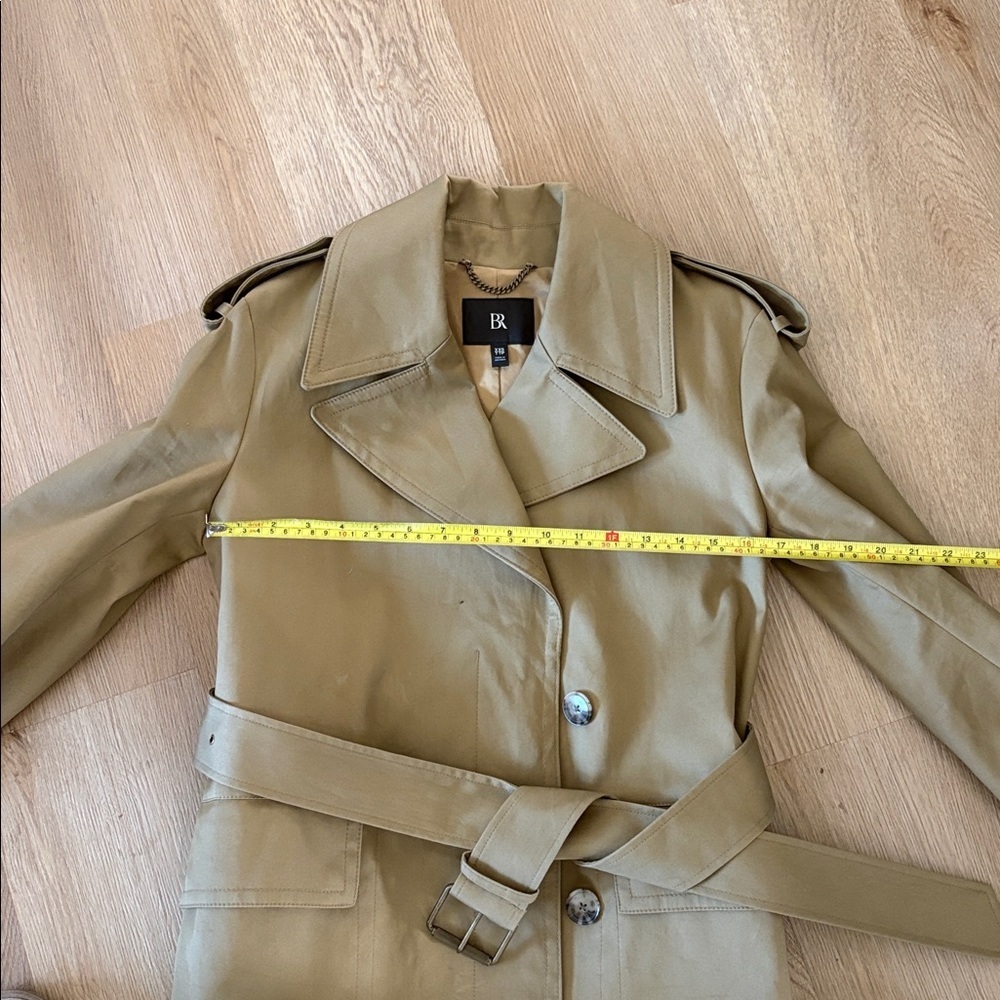 Banana Republic Classic Camel Rain Trench Coat - Picture 2 of 2